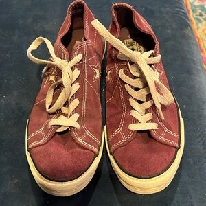 Converse One Star purple